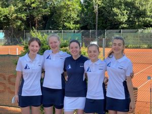Tennisclub Blau-Weiss Ronsdorf: Mädchen U15 erringen ein 3:3-Unentschieden.