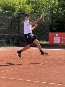 NBV-Jugend startet erfolgreich in die Saison - 1. Herren unterliegen knapp mit 4:5 2